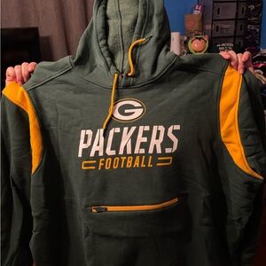 Fanatics Green Hooded Pullover with Yellow Accents